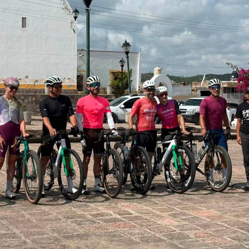 VISITAN BOCAS CICLISTAS INTERNACIONALES REALIZAN UN RECORRIDO QUE CALIFICARON DE “&nbsp;AVENTURERO”