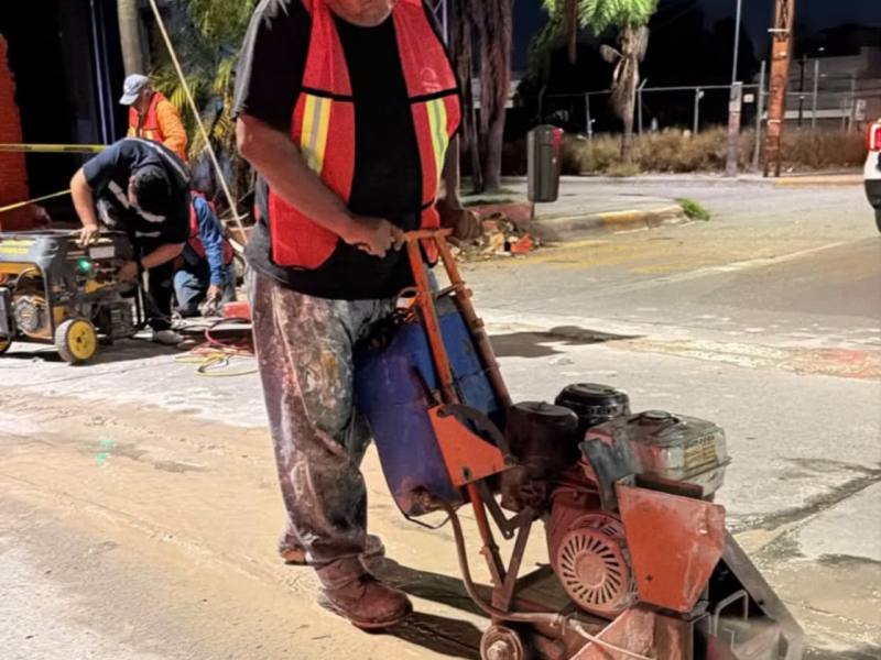 MUNICIPIO TRABAJA DE NOCHE PARA LOGRAR CRUCES SEGUROS EN AVENIDA&nbsp;CHAPULTEPEC