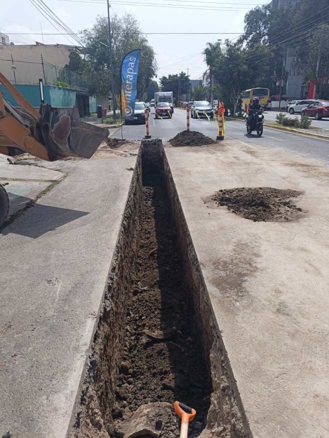 INTERAPAS CONTINÚA LA REHABILITACIÓN SANITARIA EN AVENIDA&nbsp;CARRANZA