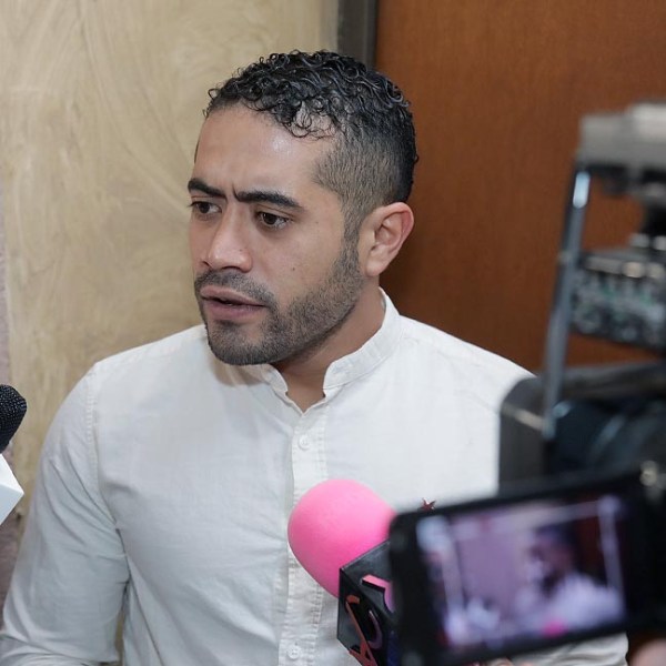 APRUEBAN DIPUTADOS DE SLP LA MINUTA QUE REFORMA CONSTITUCIONAL FEDERAL QUE NIEGA LA DOBLE NACIONALIDAD PARA TITULARES DEL EJECUTIVO FEDERAL Y&nbsp;LOCAL