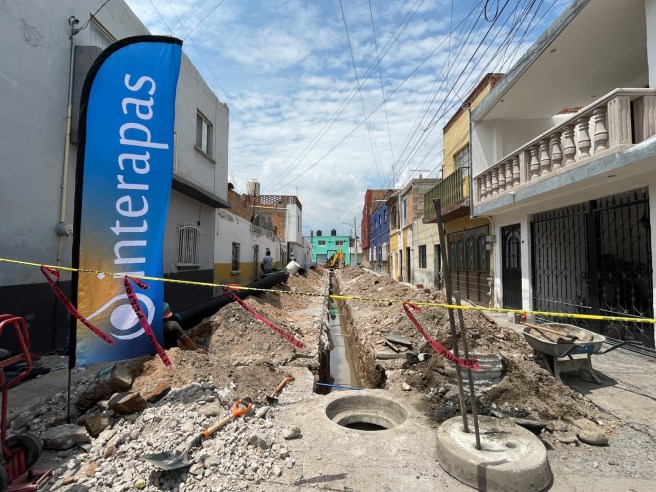 EN EL BARRIO DE SAN MIGUELITO SE RENUEVA LA RED SANITARIA EN PRIVADA&nbsp;XICOTÉNCATL