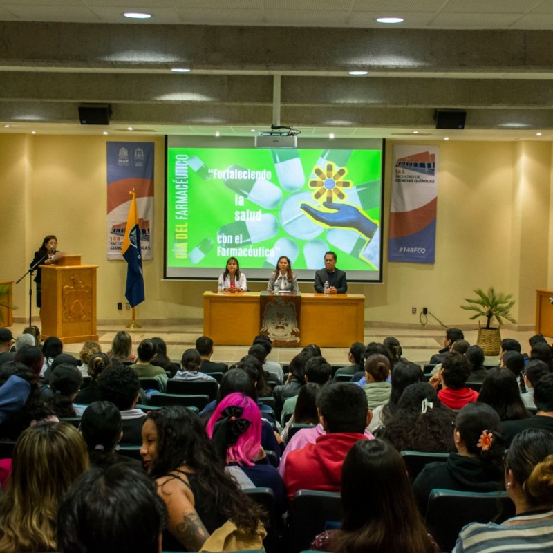 RECONOCE LA UASLP A FARMACÉUTICOS COMO PIEZA CLAVE EN LA PREVENCIÓN Y ATENCIÓN DE LA&nbsp;SALUD
