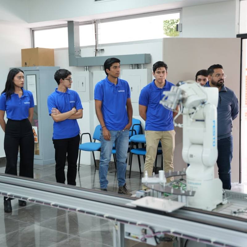 UNIVERSIDAD POLITÉCNICA AMPLÍA OPORTUNIDADES PROFESIONALES CON CONVENIO CON&nbsp;DAYCO