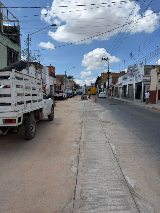 INTERAPAS RENUEVA 60 METROS DE DRENAJE EN EL BARRIO DE&nbsp;SANTIAGO