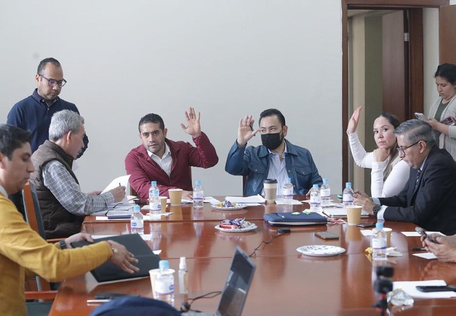 COMISIÓN DE PUNTOS CONSTITUCIONALES APROBÓ LA REFORMA&nbsp; EN MATERIA DEL DERECHO A LA FAMILIA Y A SER&nbsp;ADOPTADO