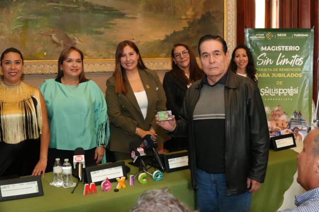 AHORA LOS JUBILADOS DEL MAGISTERIO POTOSINO TENDRÁN LA TARJETA DE DESCUENTO «MAGISTERIO SIN&nbsp;LÍMITES»