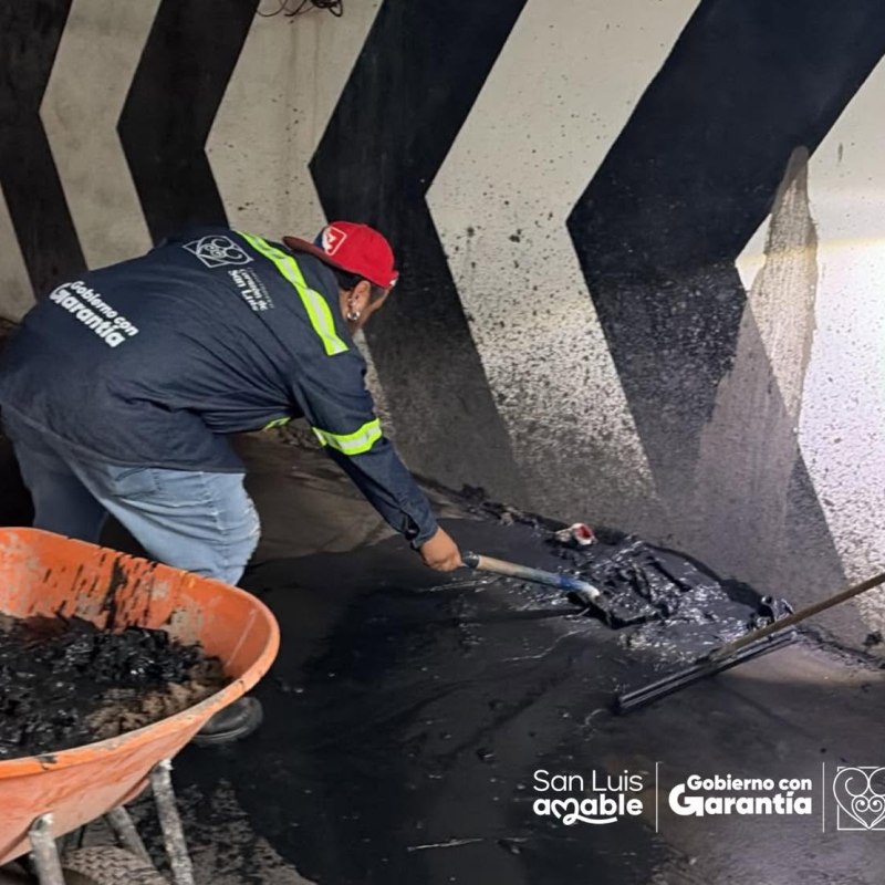 REFUERZA MUNICIPIO LIMPIEZA EN EL ESTACIONAMIENTO DEL MERCADO&nbsp;REPÚBLICA