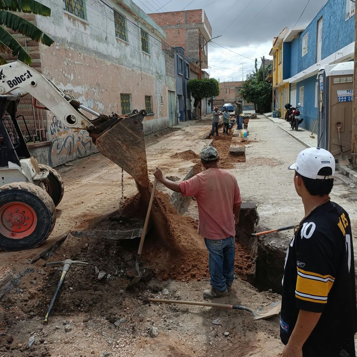 INTERAPAS REALIZA OBRAS SANITARIAS EN SEIS&nbsp;COLONIAS