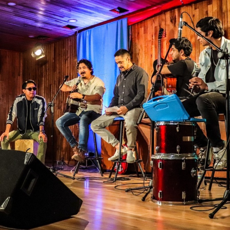 RADIO Y TELEVISIÓN UASLP LLEVARÁ A LA BANDA POTOSINA «NUNCA FUIMOS LISTOS» AL FESTIVAL SINERGIA 2026 EN LA&nbsp;CDMX