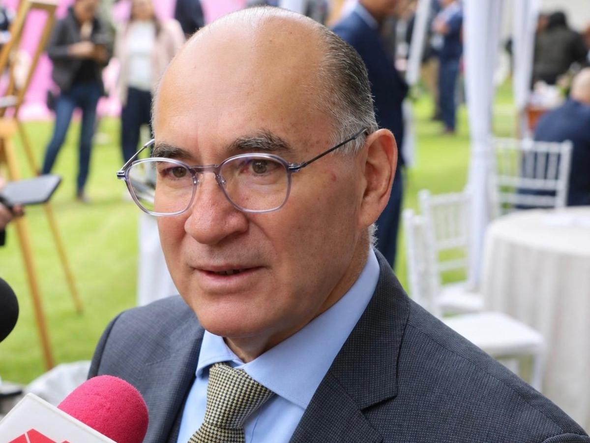 SIMPLIFICA TRÁMITES EL GOBIERNO MUNICIPAL PARA REGULARIZACIÓN DE&nbsp;COMERCIOS