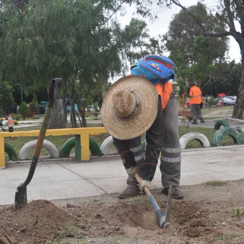 AYUNTAMIENTO CAPITALINO MEJORA ESPACIOS PÚBLICOS EN LA COLONIA 6 DE&nbsp;JUNIO
