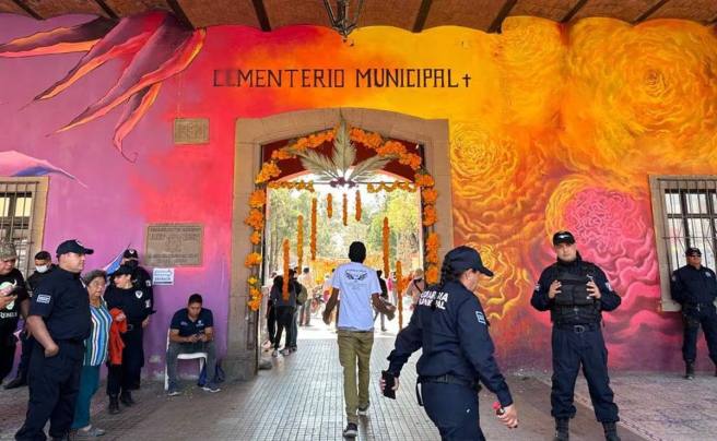 EL 1 Y 2 DE NOVIEMBRE EL PANTEÓN DE EL SAUCITO PERMANECERÁ ABIERTO POR DÍA DE&nbsp;MUERTOS